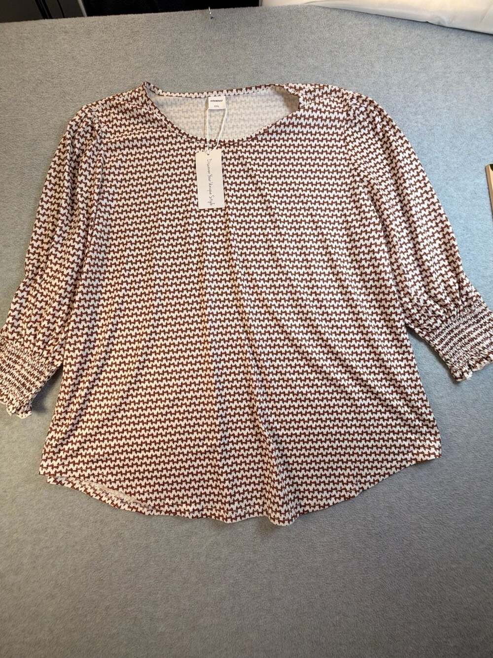 XIEERDUO Blouse Size XXL Brown White Geometric Print Smocked Sleeve